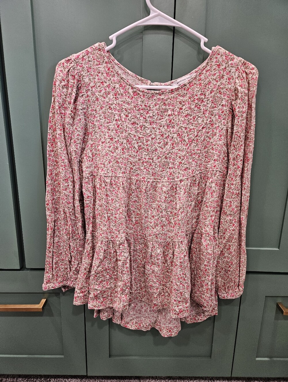 American Eagle Outfitter Floral Long-Sleeve Peplum Top